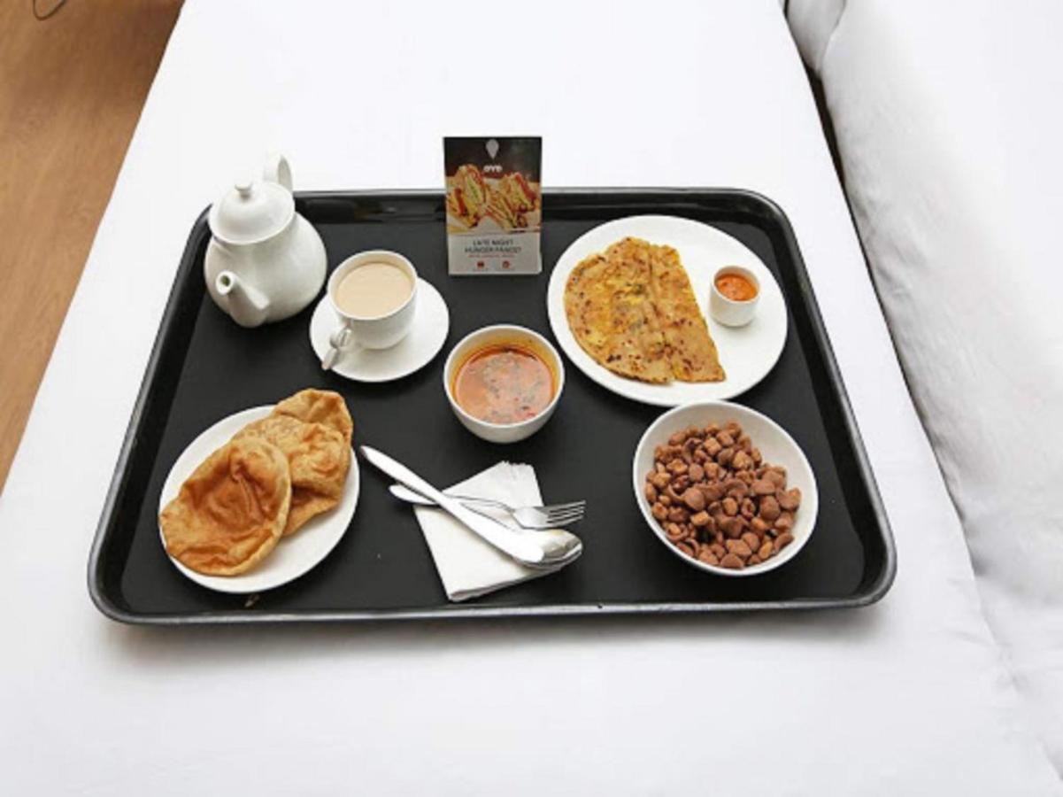 Oyo 60966 Balaji Upvan Hotel Kāsandra Buitenkant foto